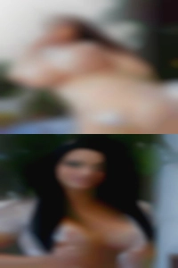 The sex clubs where are there pretty nude girls.